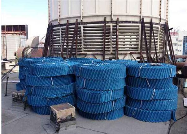 圓形冷卻塔填料更新現(xiàn)場(chǎng)實(shí)拍圖片